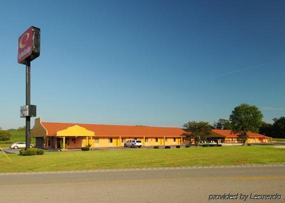 Econo Lodge Cornersville Bagian luar foto